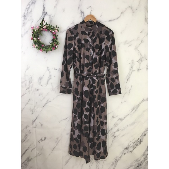 eShakti Zapelle Animal Print Crepe Maxi Dress - Picture 2 of 8